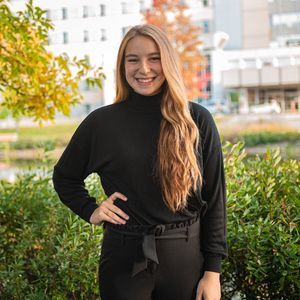 Meet your Posher, Megan